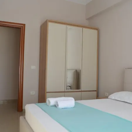 Saint Tropez Saranda